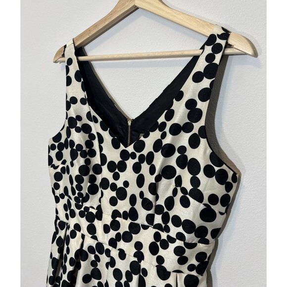 Taylor Women’s Dress Polka Dots size 6 Black/ White V Neck Pockets Sleeveless - Picture 4 of 12